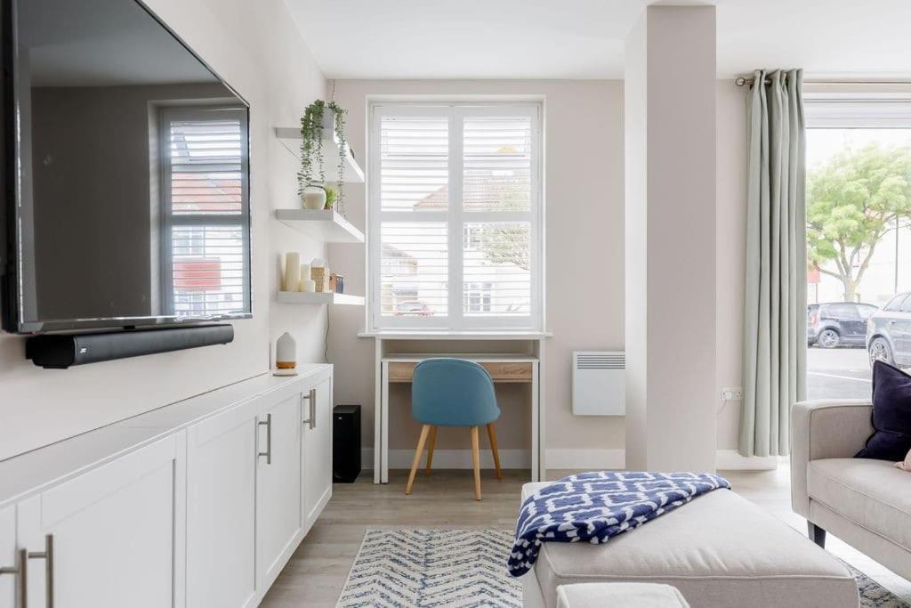 Modern 2 Bed, Cliff Top & Parking, F6 Μπόρνμουθ Εξωτερικό φωτογραφία