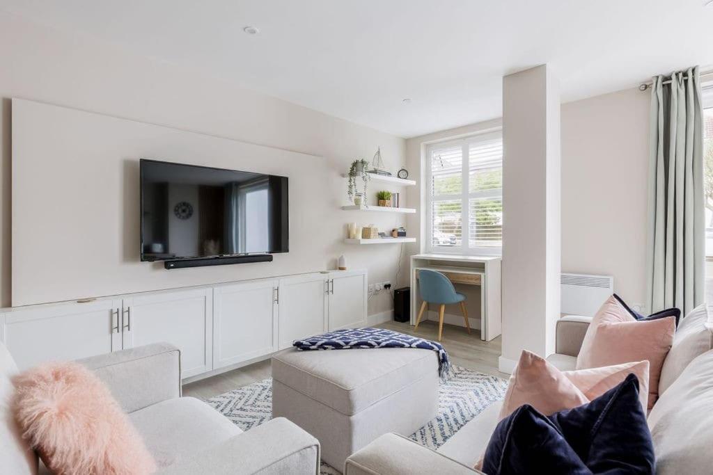 Modern 2 Bed, Cliff Top & Parking, F6 Μπόρνμουθ Εξωτερικό φωτογραφία