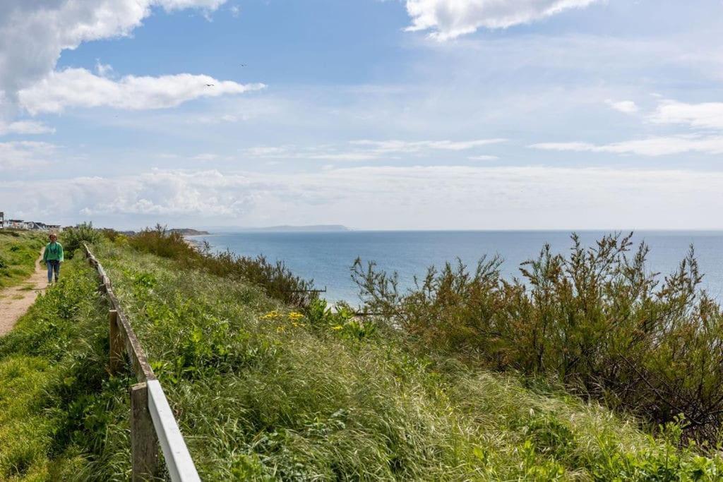 Modern 2 Bed, Cliff Top & Parking, F6 Μπόρνμουθ Εξωτερικό φωτογραφία